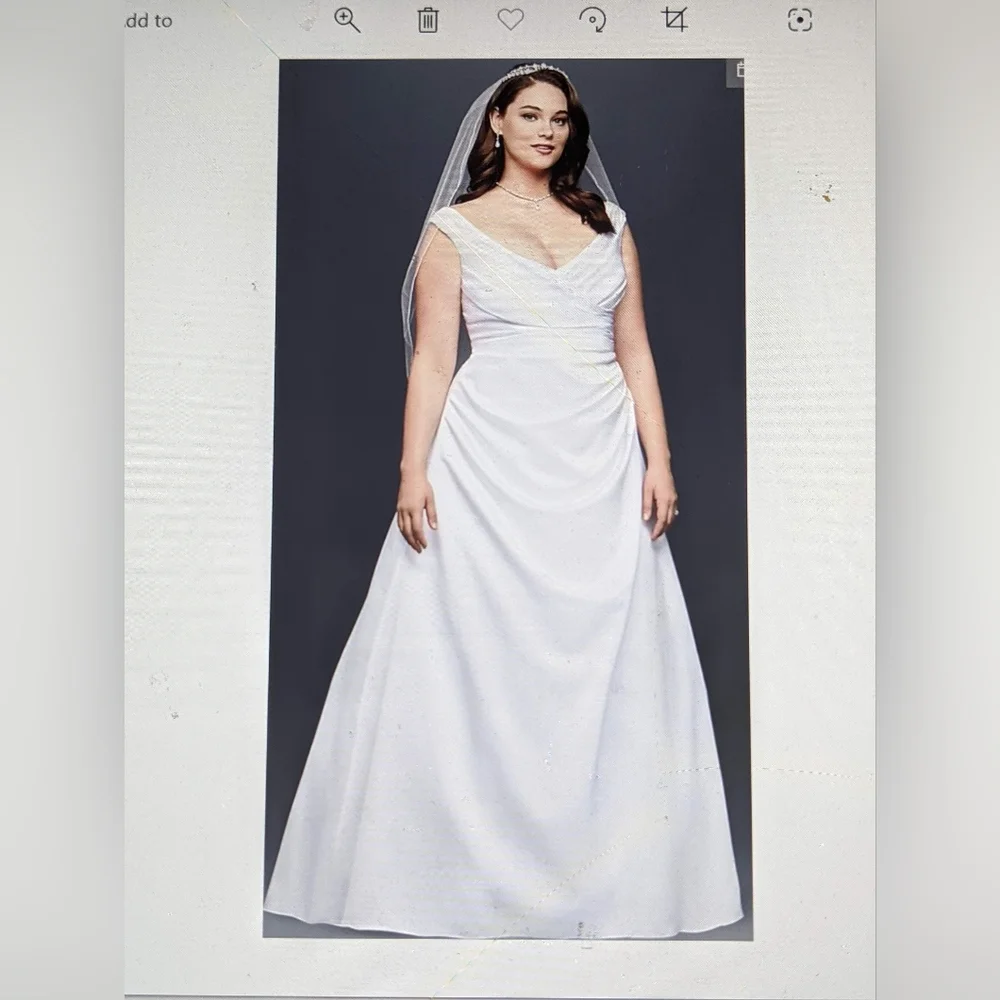 Wedding Dress - Picture 1 of 6